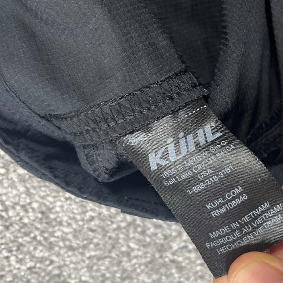 Kuhl Convertible Pants Womens 4 Zip Off Shorts Horizon Hiking Outdoor Black - Picture 6 of 16